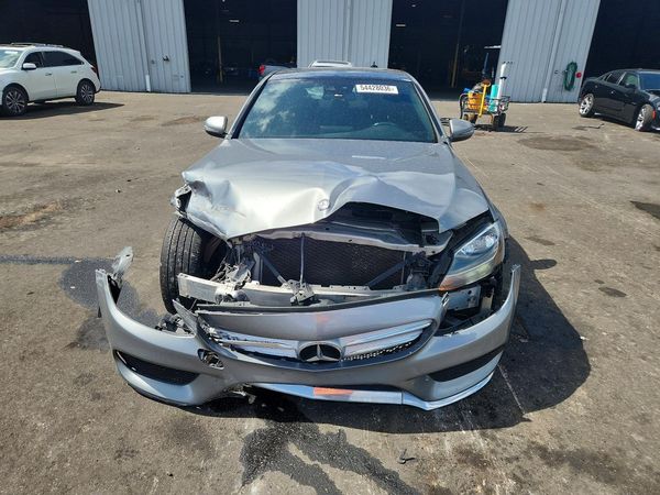 2016 MERCEDES-BENZ C C300