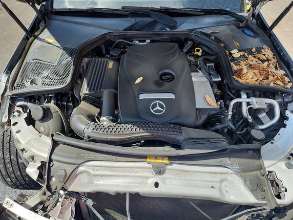2016 MERCEDES-BENZ C C300