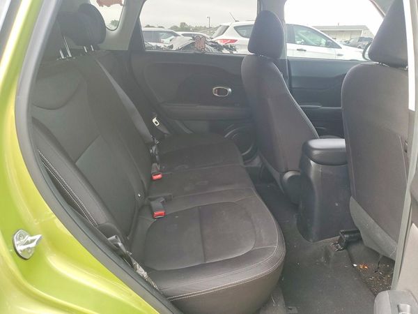 2019 KIA SOUL Base