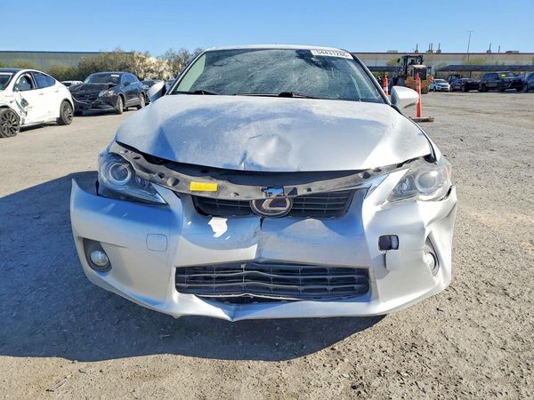 2013 LEXUS CT