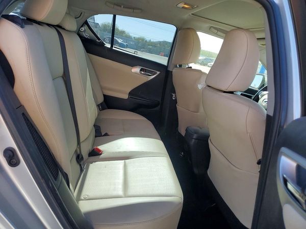 2013 LEXUS CT