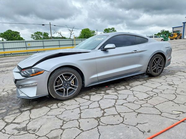 2020 FORD MUSTANG