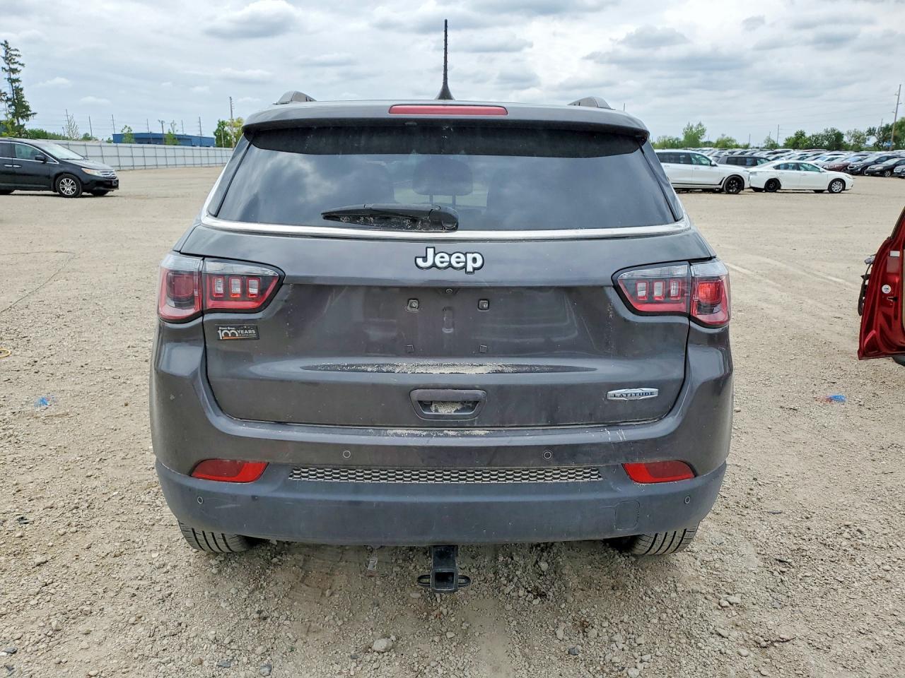 2018 JEEP COMPASS LATITUDE 4X2