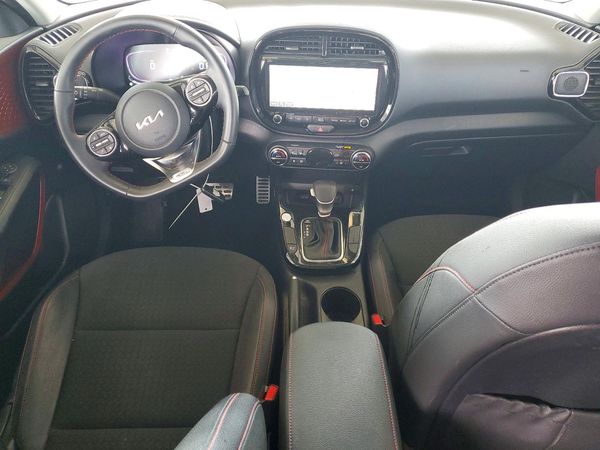 2025 KIA SOUL GT-Line