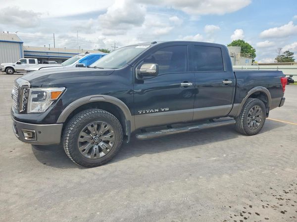 2019 NISSAN TITAN