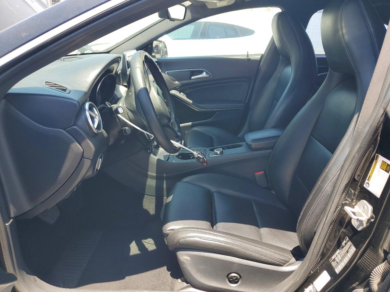 2016 MERCEDES-BENZ CLA CLA250