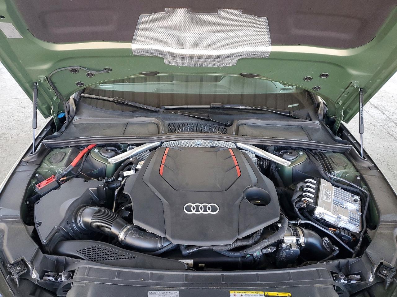 2024 AUDI S4 quattro Premium Plus