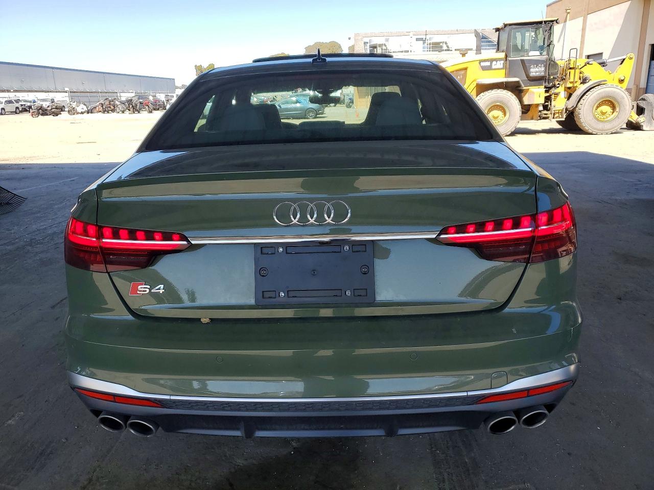 2024 AUDI S4 quattro Premium Plus