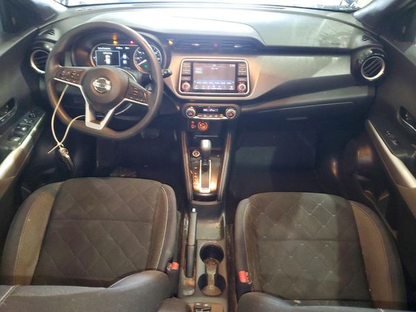 2019 NISSAN KICKS