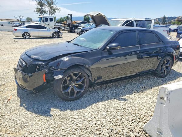 2021 CHRYSLER 300