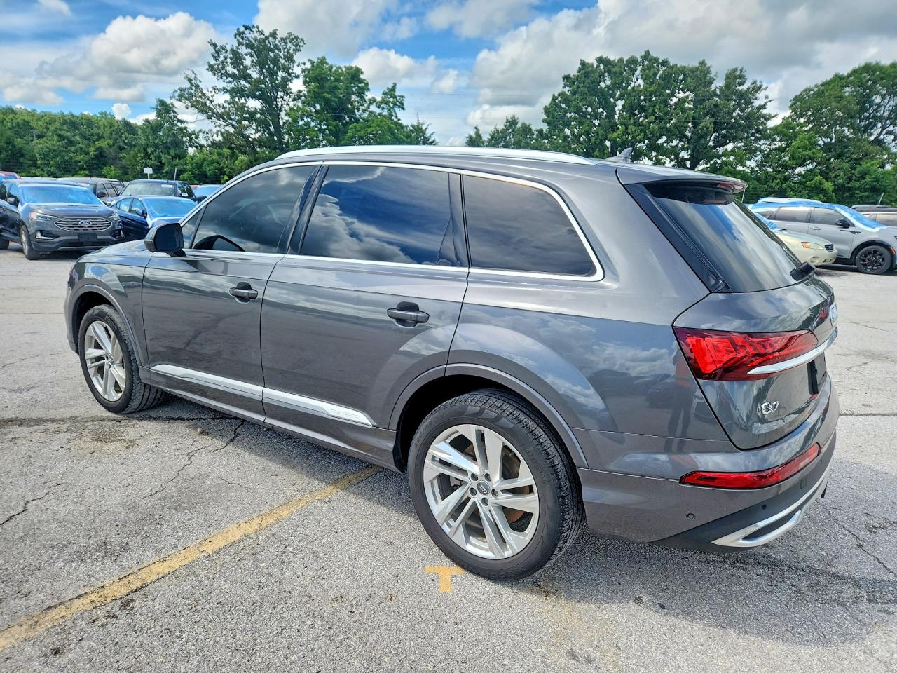 2020 AUDI Q7 quattro Premium Plus