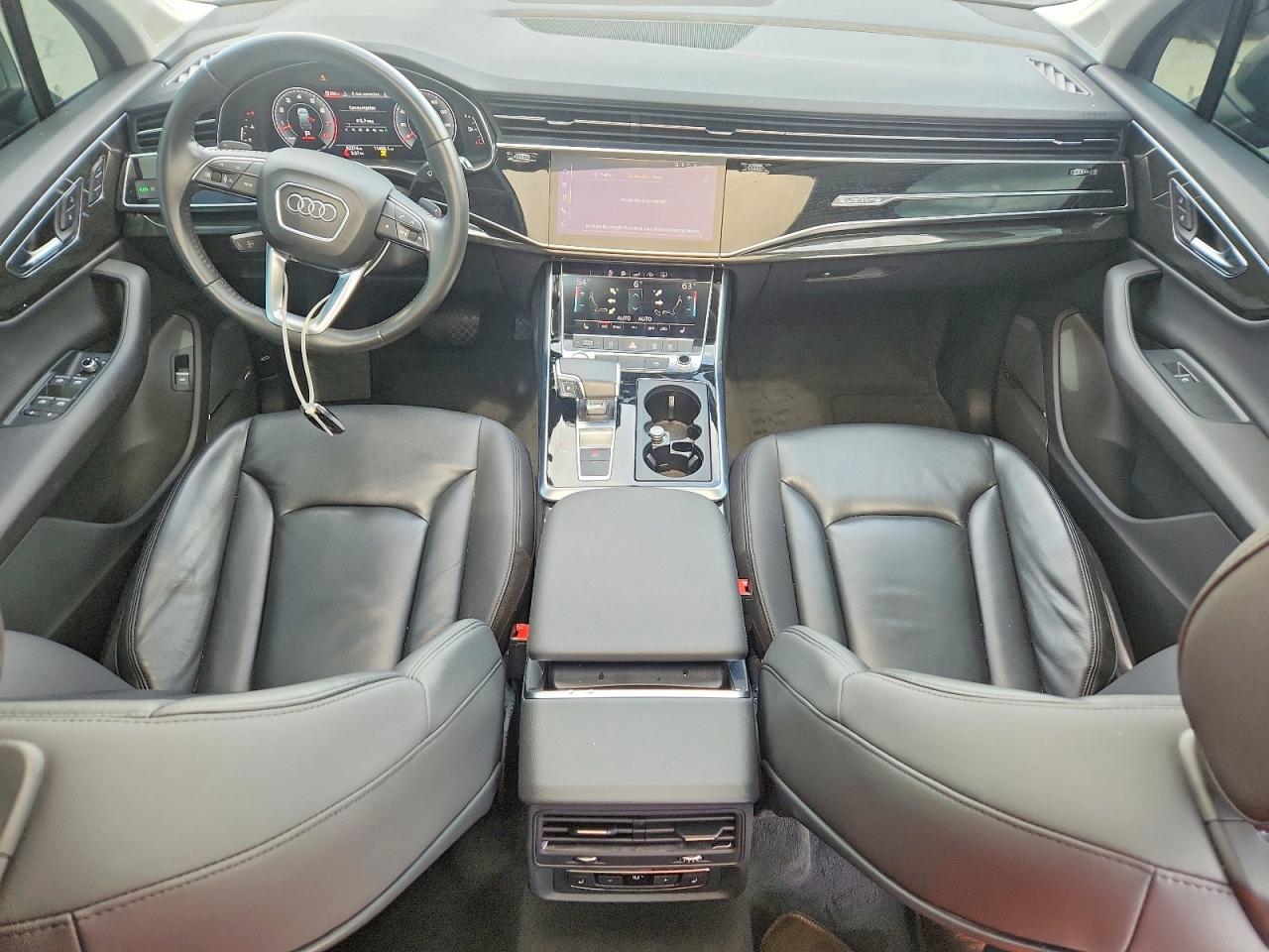 2020 AUDI Q7 quattro Premium Plus