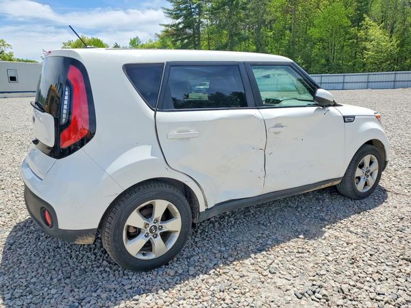 2019 KIA SOUL Base