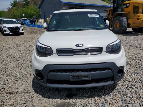 2019 KIA SOUL Base