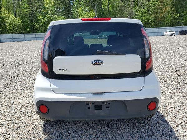2019 KIA SOUL Base