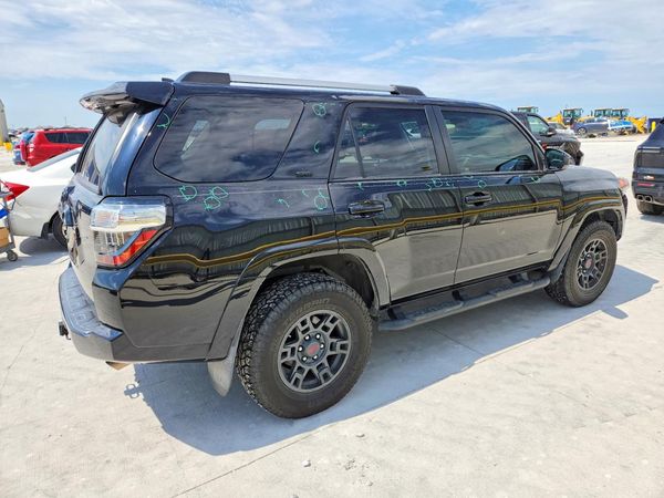 2020 TOYOTA 4RUNNER Base Grade