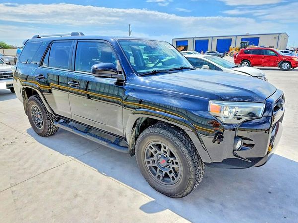 2020 TOYOTA 4RUNNER Base Grade