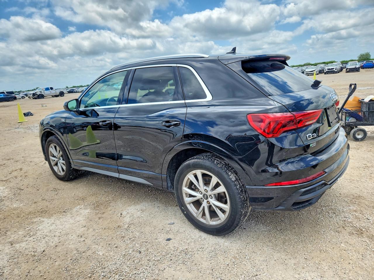 2022 AUDI Q3