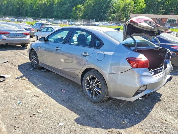 2022 KIA FORTE FE, LXS