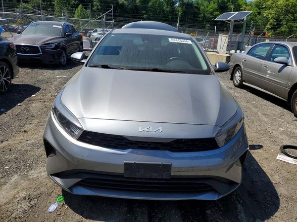 2022 KIA FORTE FE, LXS