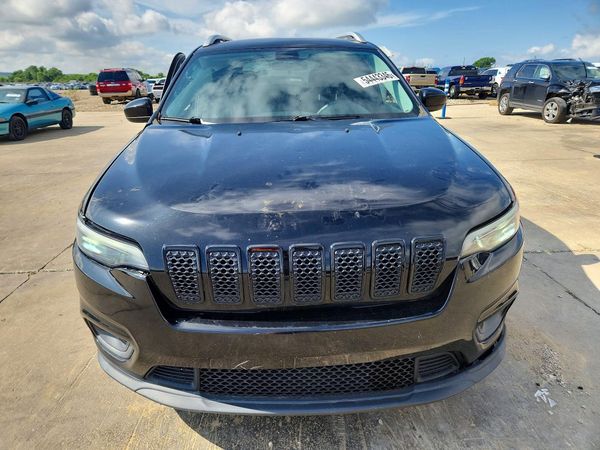 2019 JEEP CHEROKEE LATITUDE FWD