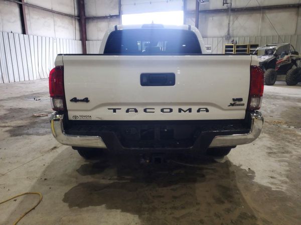 2022 TOYOTA TACOMA SR5