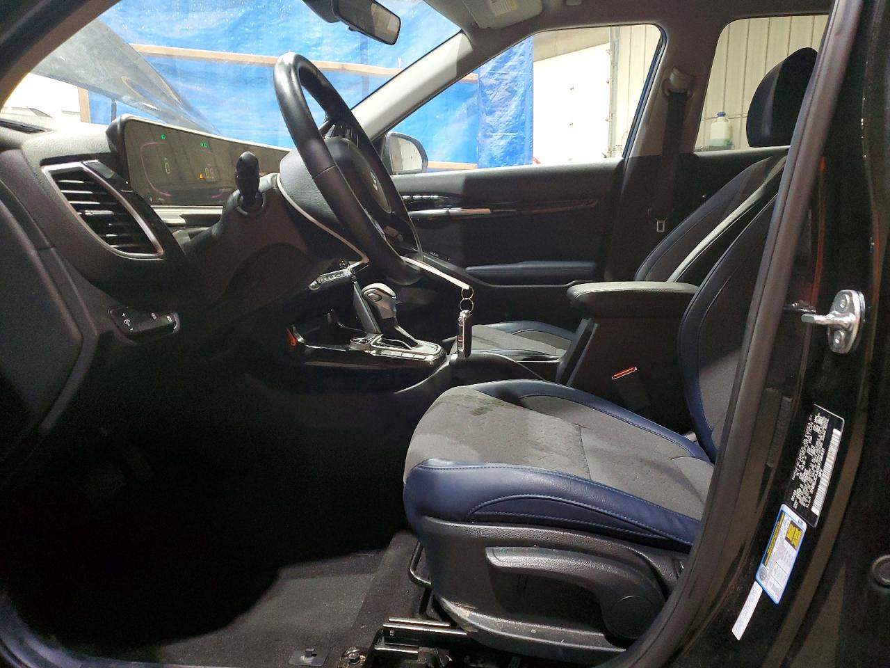 2025 KIA SELTOS S, X-Line