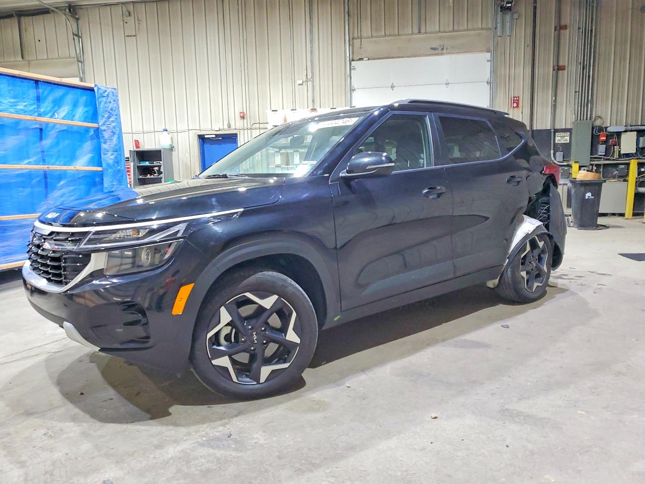 2025 KIA SELTOS S, X-Line