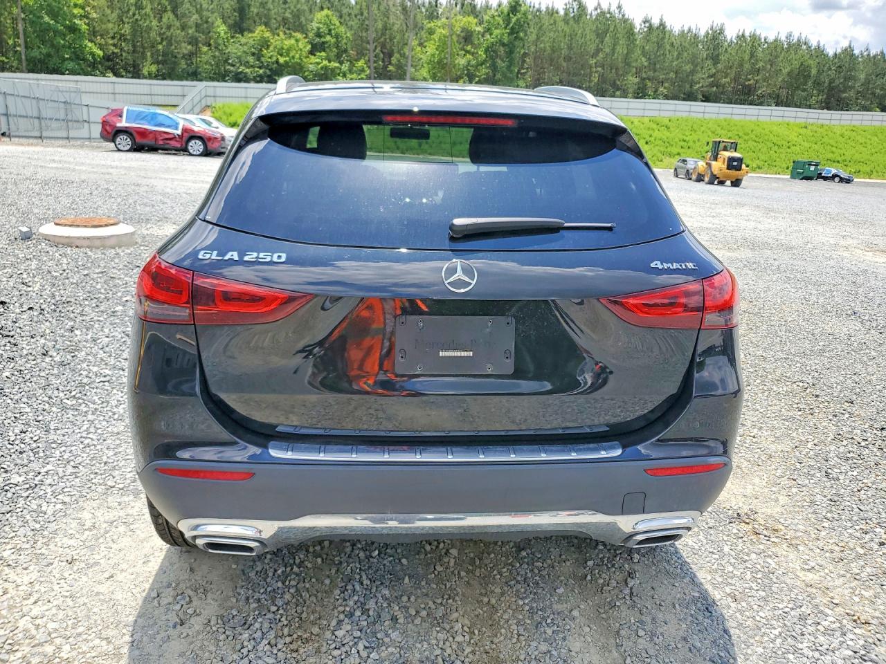 2021 MERCEDES-BENZ GLA GLA250-4M
