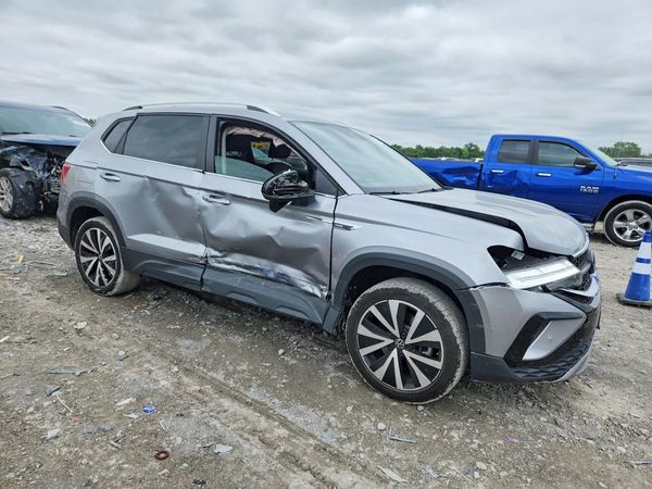 2024 VOLKSWAGEN TAOS