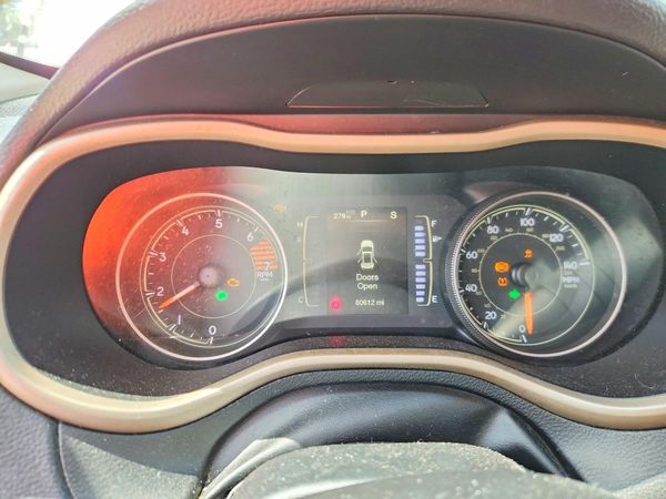 2017 JEEP CHEROKEE SPORT FWD
