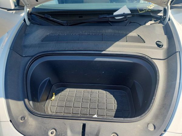2022 TESLA MODEL  Y