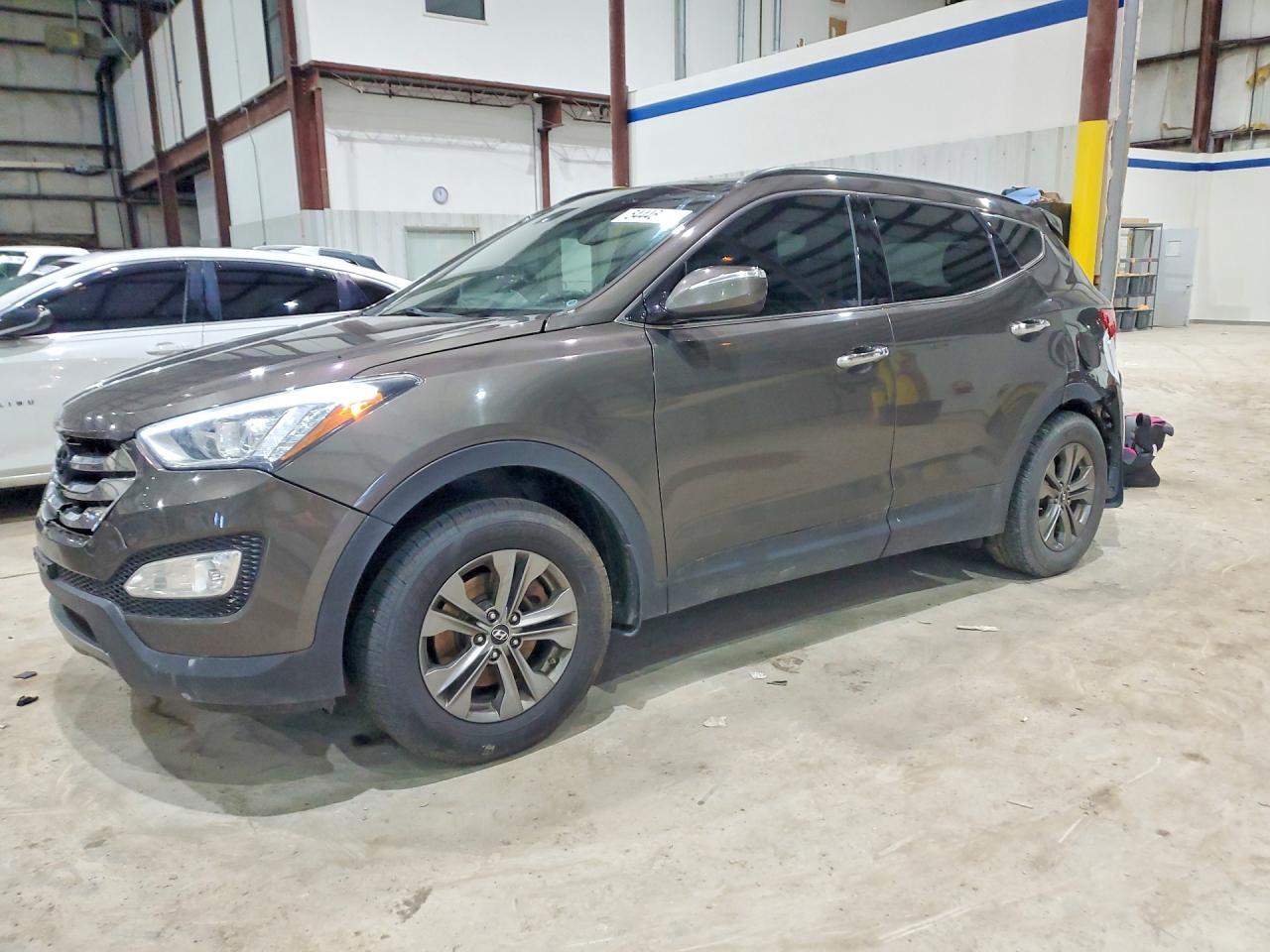 2014 HYUNDAI SANTA FE GLS — Front 3/4