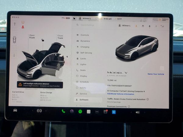 2026 TESLA MODEL Y
