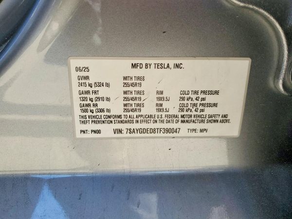 2026 TESLA MODEL Y