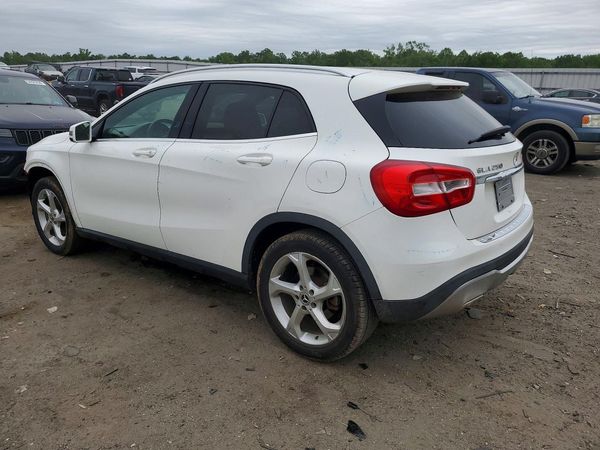 2020 MERCEDES-BENZ GLA GLA250