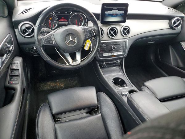 2020 MERCEDES-BENZ GLA GLA250