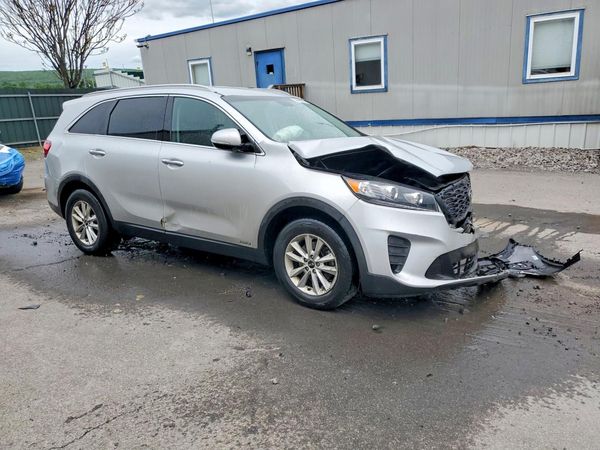 2019 KIA SORENTO L, LX, S