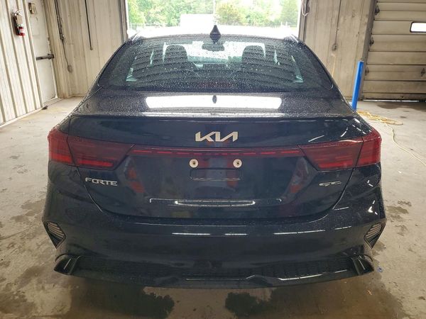 2024 KIA FORTE GT Line