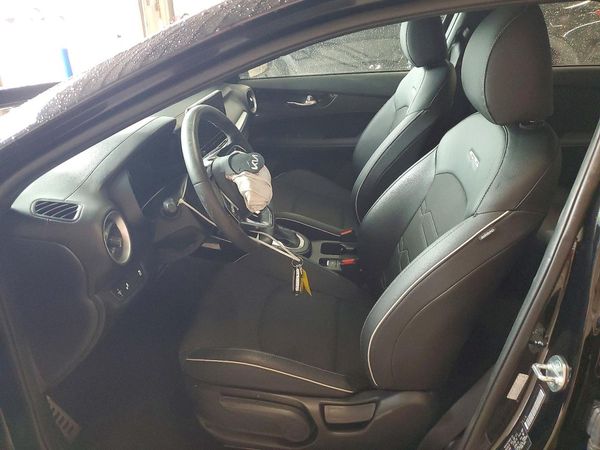 2024 KIA FORTE GT Line