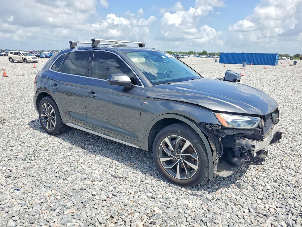 2022 AUDI Q5 S Line quattro Premium