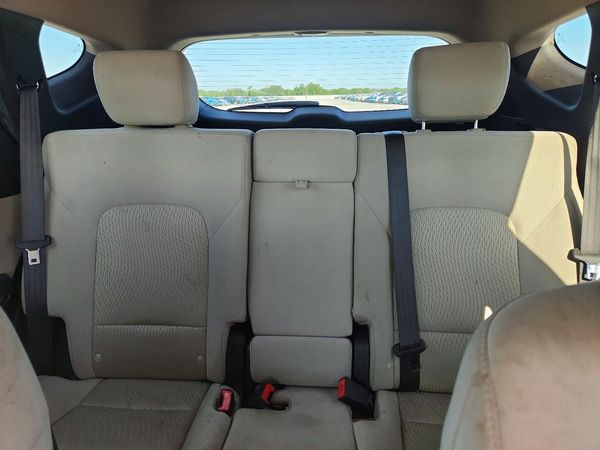 2017 HYUNDAI SANTA FE SPORT Base