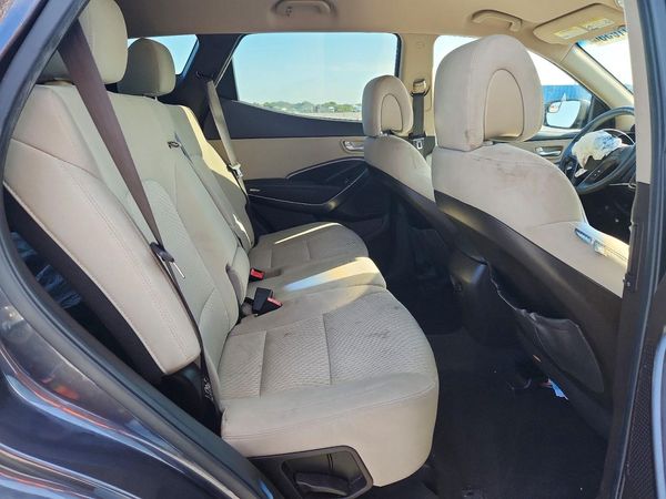 2017 HYUNDAI SANTA FE SPORT Base