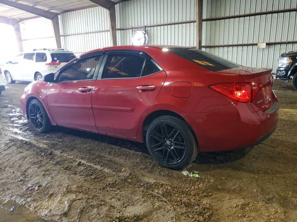 2017 TOYOTA COROLLA