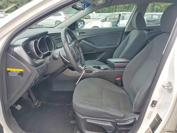 2015 KIA OPTIMA GL - Middle-low