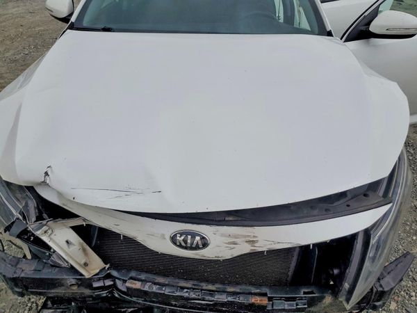 2015 KIA OPTIMA GL - Middle-low
