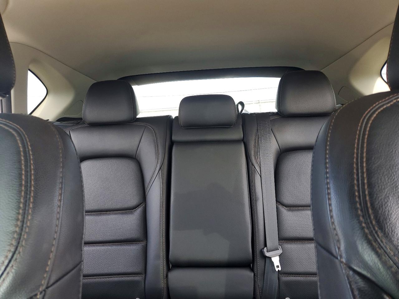 2022 MAZDA CX-5 Premium Plus Package