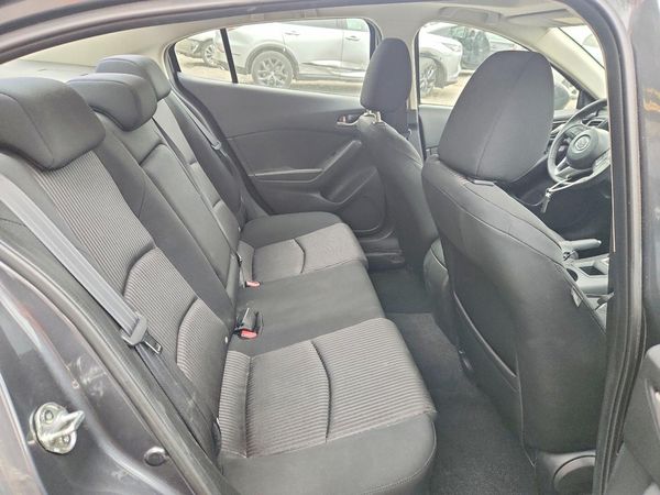 2014 MAZDA 3 Touring/GS