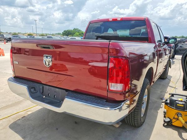 2021 RAM 1500 CLASSIC SLT