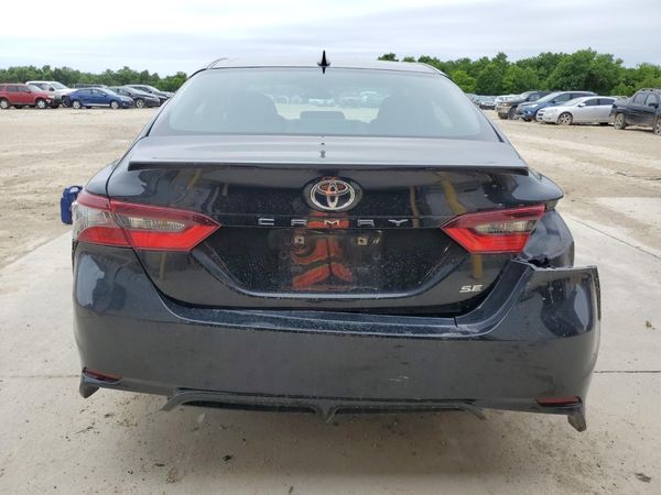 2021 TOYOTA CAMRY